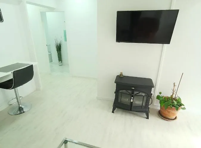 Con Entrada Independiente Appartement *