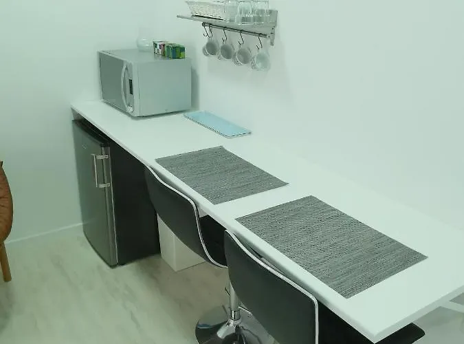 Con Entrada Independiente *